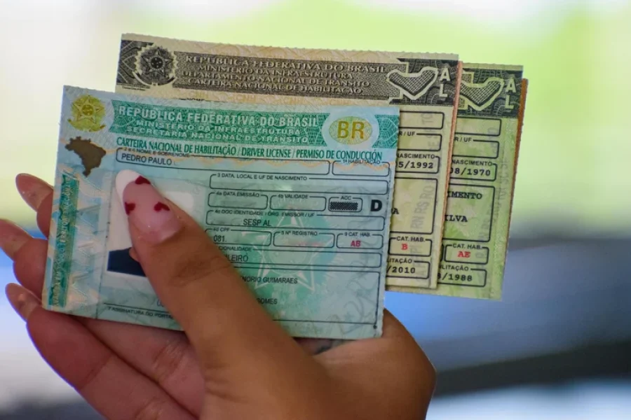 detran-al-orienta-condutores-para-adicionar-ou-mudar-categoria-na-cnh